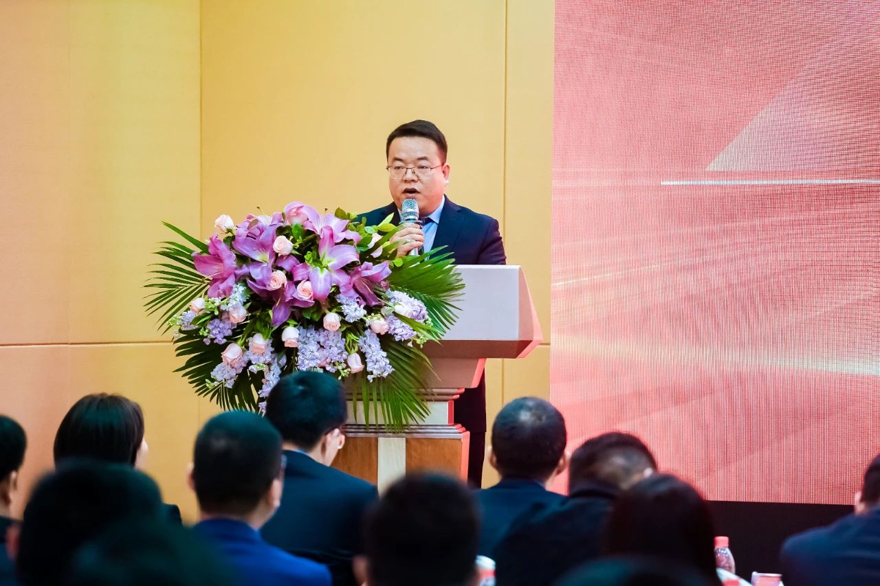 江西鴻利和斯邁得2022-2023供應(yīng)商大會(huì)順利召開